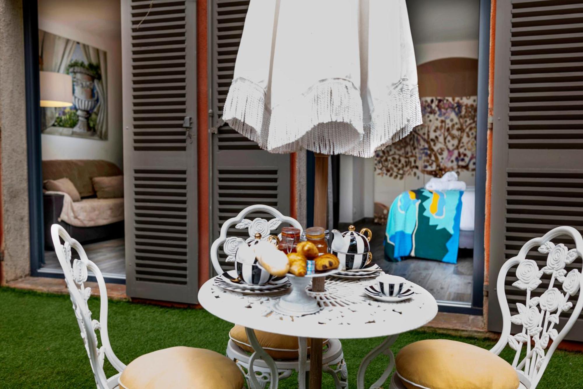 La Bravade Luxe Et Serenite Au Coeur De Saint-Tropez Suites Spacieuses Avec Jardin Enchanteur Exteriér fotografie
